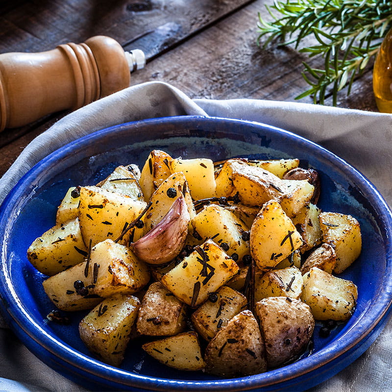 Batatas com Alho e Ervas Finas