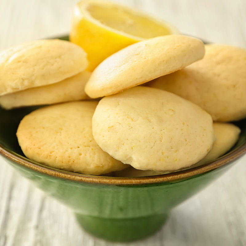 Biscoitos de Limao e Cravinho