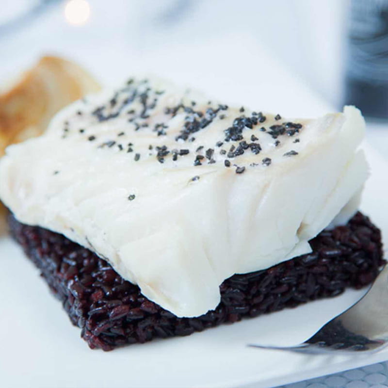 Bacalhau com Sal Preto do Chipre e Arroz Venere