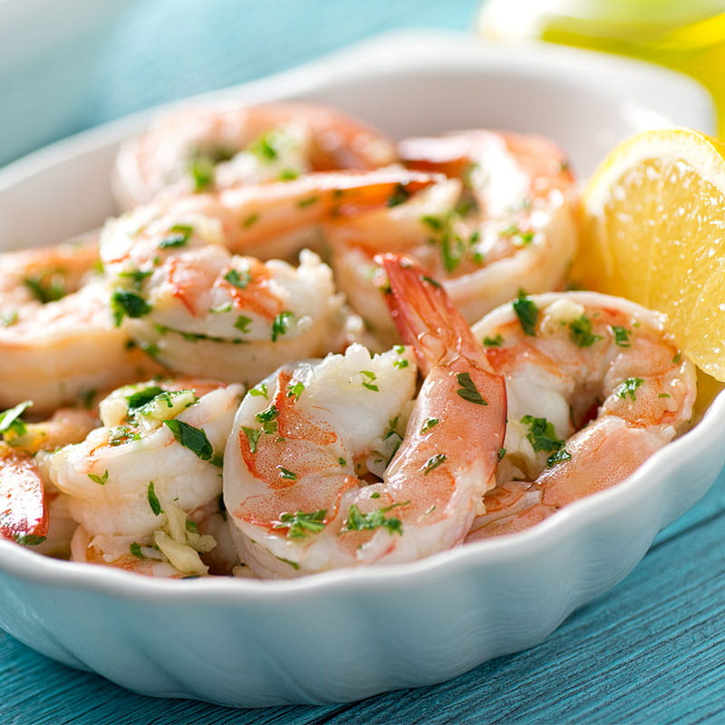 Camaroes com Alho e Ervas Aromaticas