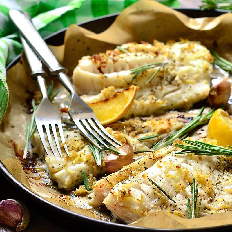 Lombos de Pescada em Cama de Batata Nova