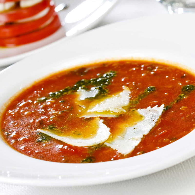 Gaspacho à Andaluza com Alho Fumado