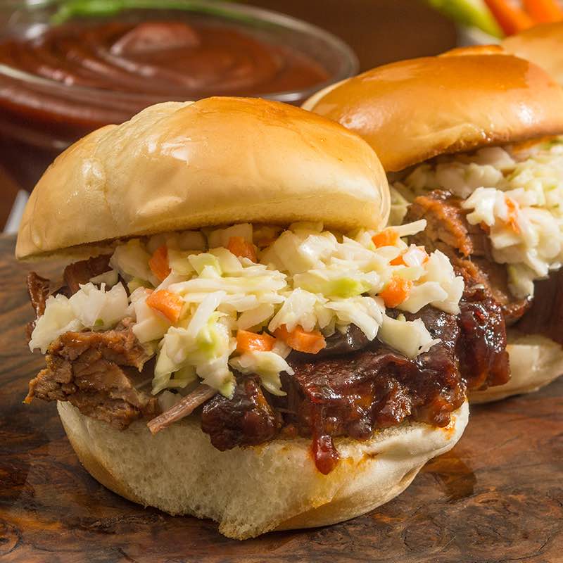 Sandes de Carne Assada a moda do Japao com 7 Especiarias e Salada de Funcho