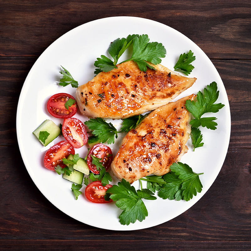 Peito de Frango Assado com Manteiga e Ervas