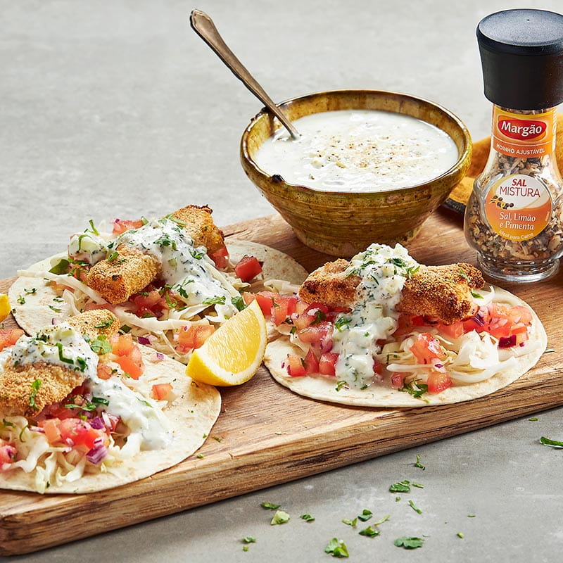 Tacos_de_peixe_com_molho_iogurte