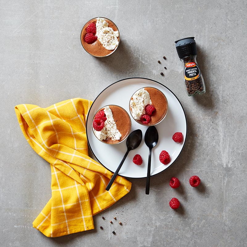 mousse-de-chocolate-e-pimenta-800